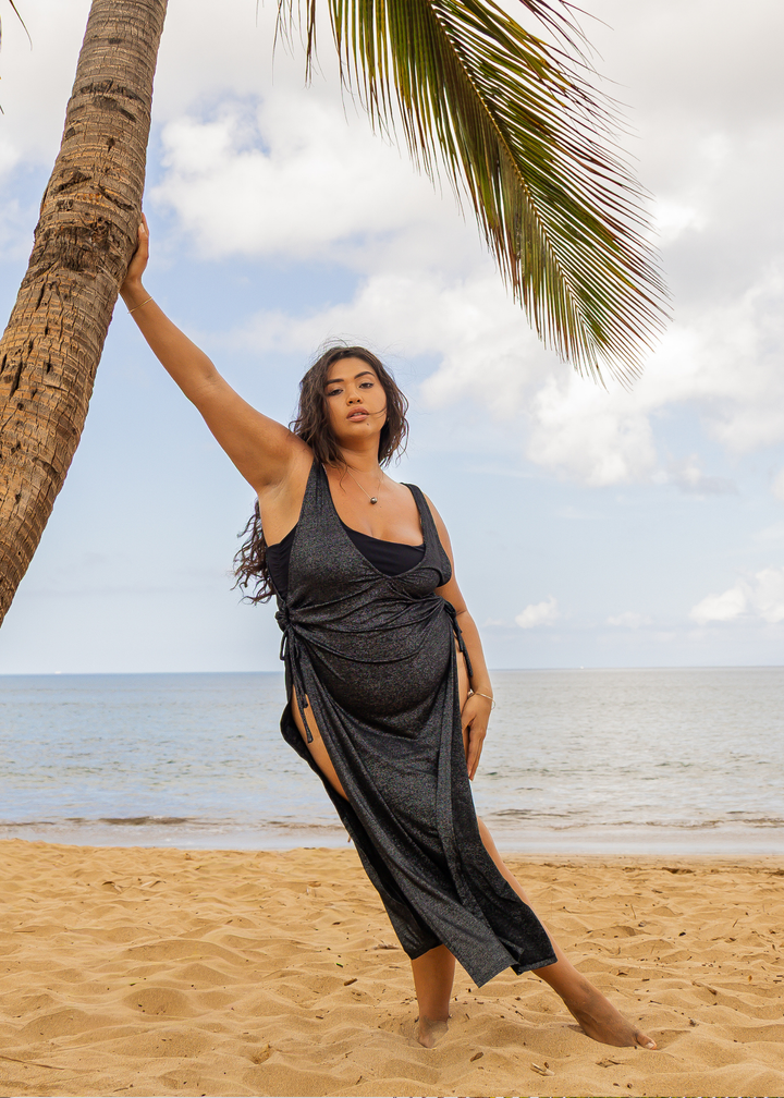 Isola Maxi dress midnight on model at beach front | Model wears size C1/C2 • 5'5" • US18 • 38F